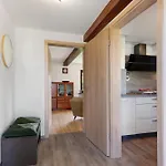 Haus Tina